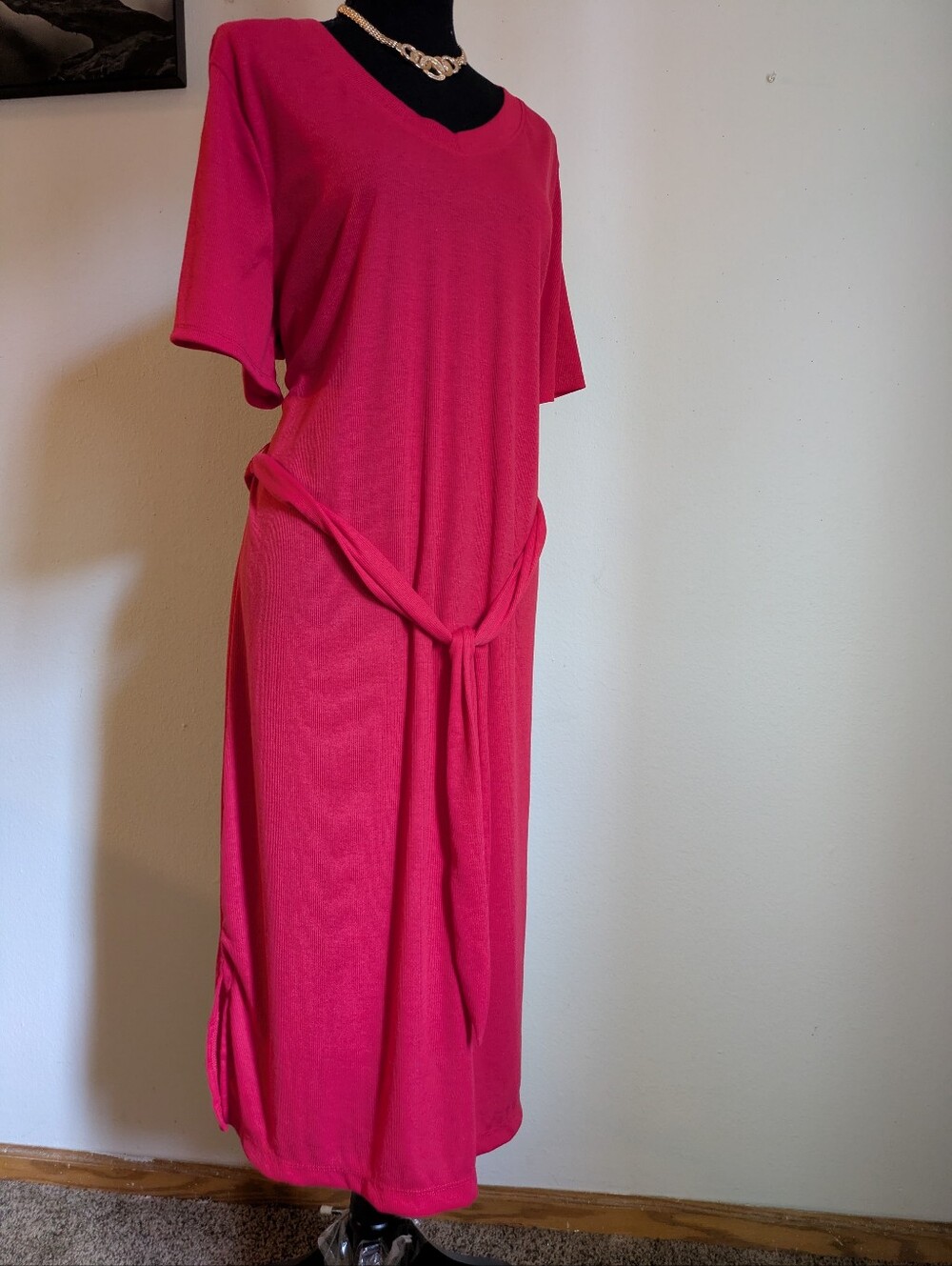 Just Be... Magenta Ribbed Knit V-Neck Midi Dress with Tie Waist - 2X